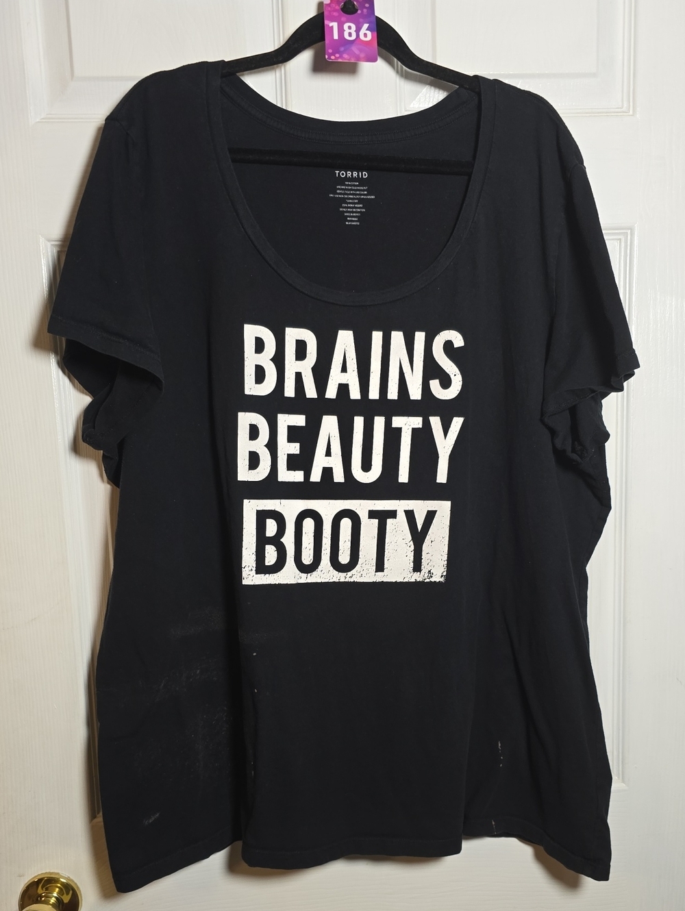 186 torrid 4 4X Black Short-Sleeve "Brains Beauty Booty" Graphic Tee Callout